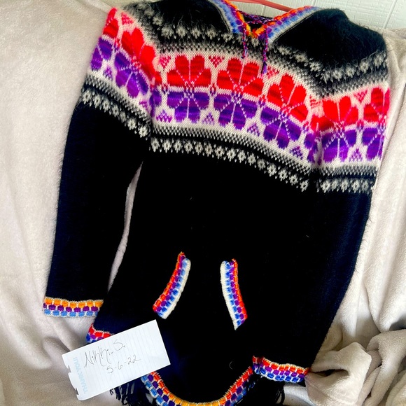 Beautiful alpaca fur Aztec pattern Sweater - Picture 1 of 2